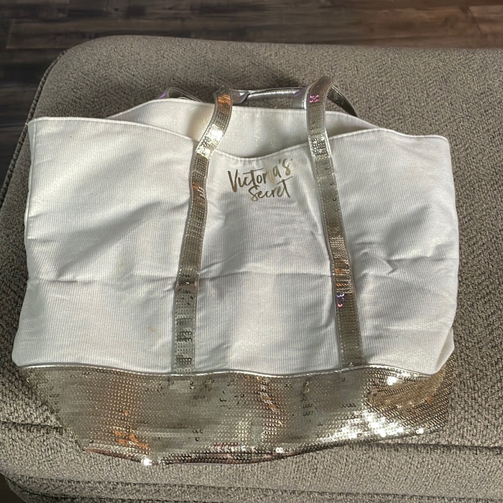 Victoria secret tote